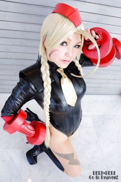 Cosplay cuties wasted on geeks lol