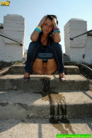 Hot chick pees