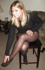 Hot pantyhose babes 32