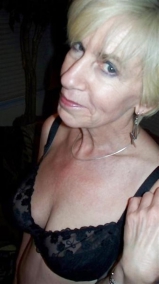 Alluring Granny! (57 y.o. Suzanne)
