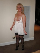 My favorite amateur mature milf - got more of her???