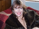 Big titted GILF Stephanie
