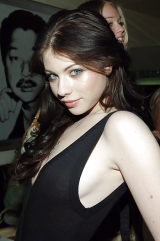 Michelle trachtenberg 7