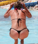 Beach Thongs 11