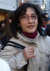 emi puton love bbc-20