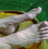 mature foot shoe fetish