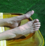 mature foot shoe fetish