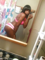 Ebony Sandra