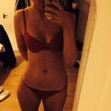 Naked iphone selfies - teen tries out her latest phone