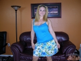 Amateur Girl Modeling Nude