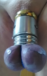 balls bondage