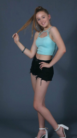 bikinis friends amateur