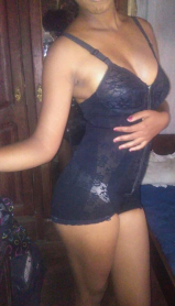 Ma belle salope et sexy Saonirina, 19ans lesbienne black