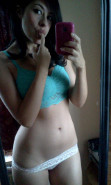 USA woman boobs pussy selfie