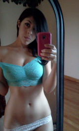 USA woman boobs pussy selfie