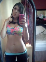 USA woman boobs pussy selfie