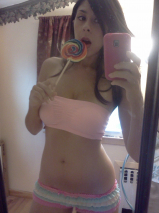 USA woman boobs pussy selfie