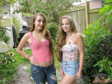 Abbie and Amy - 2,986 Pics - (2000x1600) - WEBSITE LINK