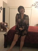 Gorgeous Amateur Mature Cocksucker Black Lingerie Photo Shoo