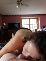 Amateur Mature Wife Blowing Hubby's Friends While Takes Phot