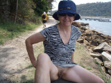 granny shows pussy