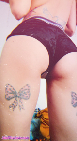 Sexy amazing hot redhead tattooed babe amateur