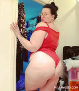 MIF SEXY PHOTOS