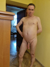 Nudist alone at home 003