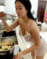 WEB CHICKS -10