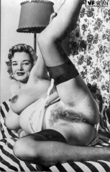 Hairy mature women are always sexy and welcome... 5
