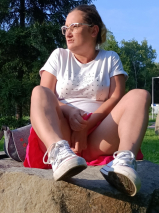 Amateur Wife 001