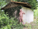 Je suis nu dans la nature