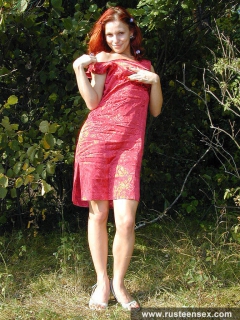 Teen redhead posing naked outdoor - N
