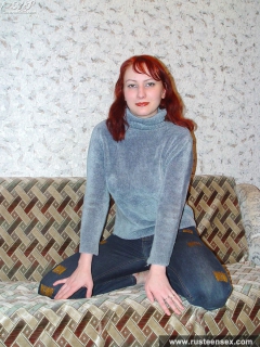 Teen redhead amateur nude posing - N