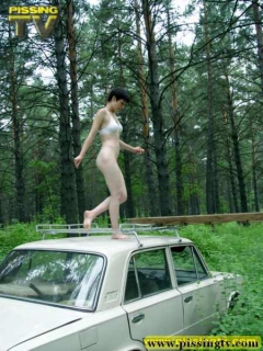 Pissing in the woods - N
