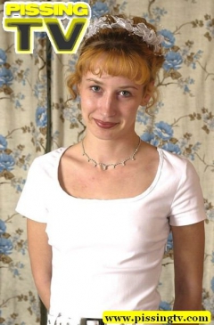 Spout of teen's pee - N