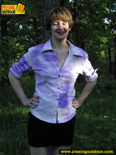 Forest outdoor pissing girl - N