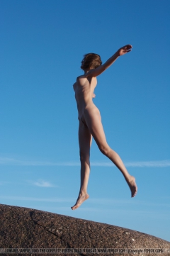 Nude Beach - N