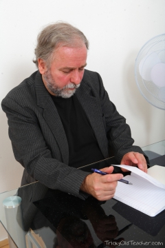 Old tutor turned out - N