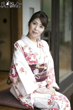 SEXY Kimika Ichijo (MILF) - N