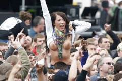 Flashing in Public - N