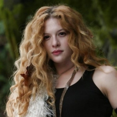 Redhead Rachelle Lefevre - Mojitog - N