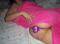 hot slut - N