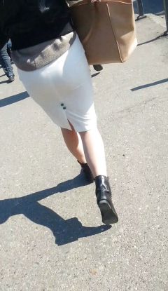 Spy sexy blonde teens skirt long withe romanian - N