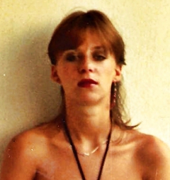 Girl named SUE I - N