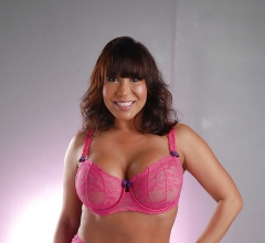 Ava Devine - Pink Bra - N