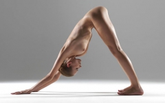 Nude Yoga - N