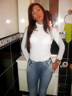 Latin Milf 40yo - N