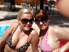 HOT AMATEUR GILS HOLIDAY - N