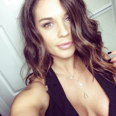 Kaitlyn Sexy Selfie - N